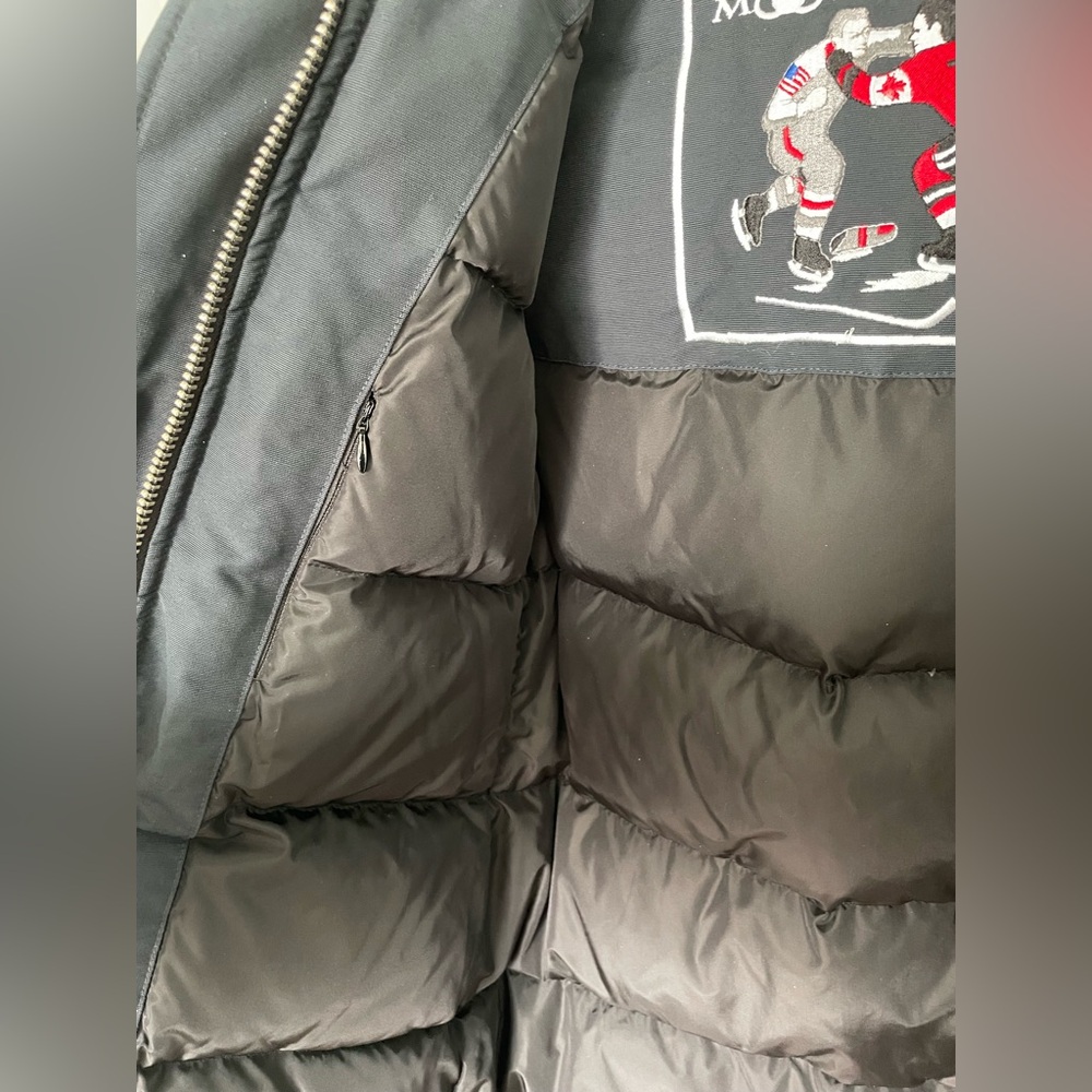 Women’s Moose Knuckle Down Parka Jacket Size Small Navy - Picture 10 of 15